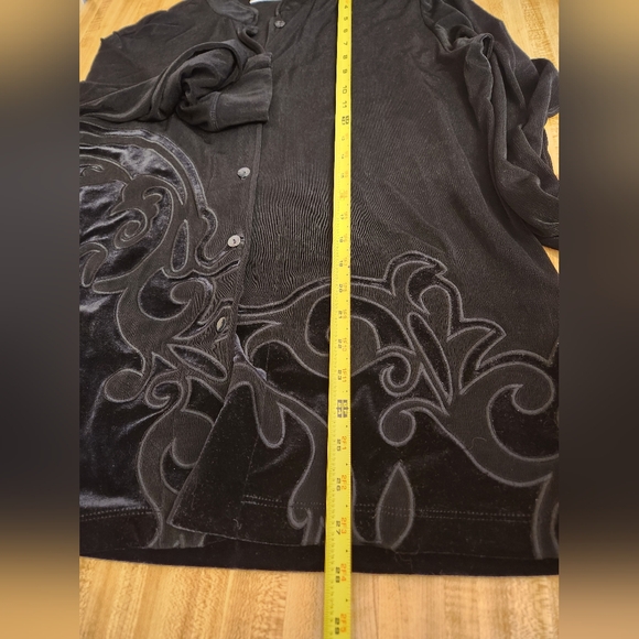 CHICOS Travelers Women’s Black Button Down Embroidered Jacket, Black, 2 - Picture 11 of 11